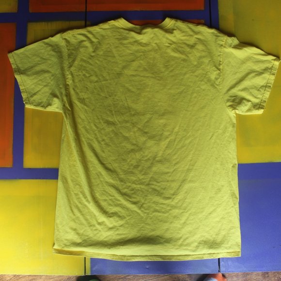 Fruit of the Loom Yellow Dog Print T-Shirt - Picture 2 of 7